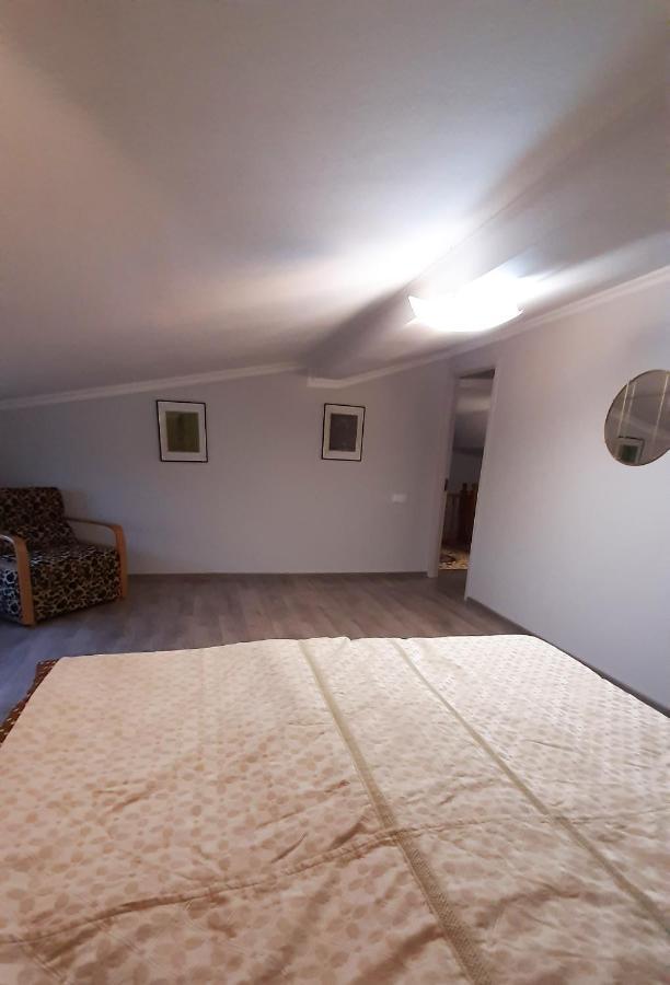Victoria Guesthouse 库塔伊西 外观 照片