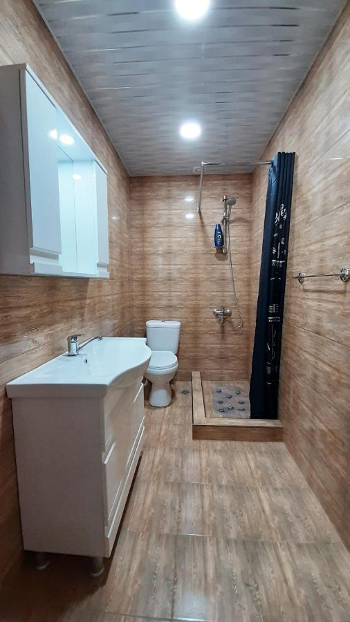 Victoria Guesthouse 库塔伊西 外观 照片