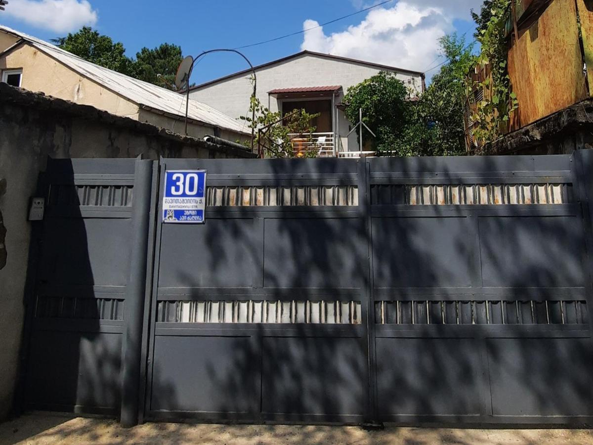 Victoria Guesthouse 库塔伊西 外观 照片